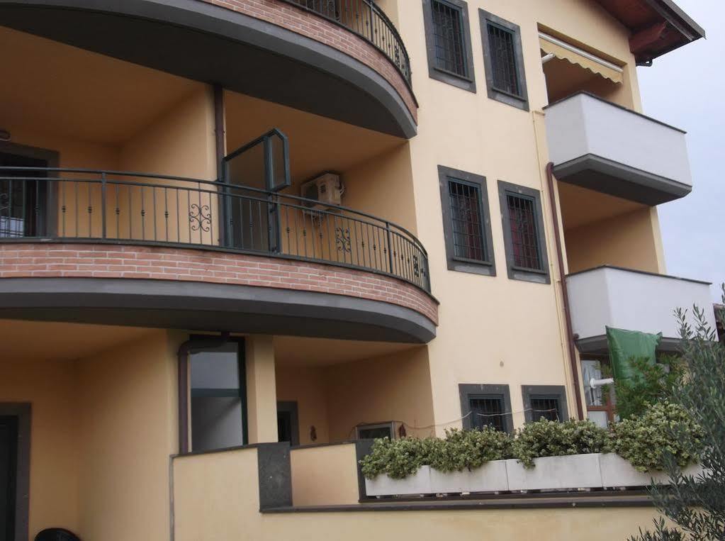 Fiumicino Inn Airport Exterior foto