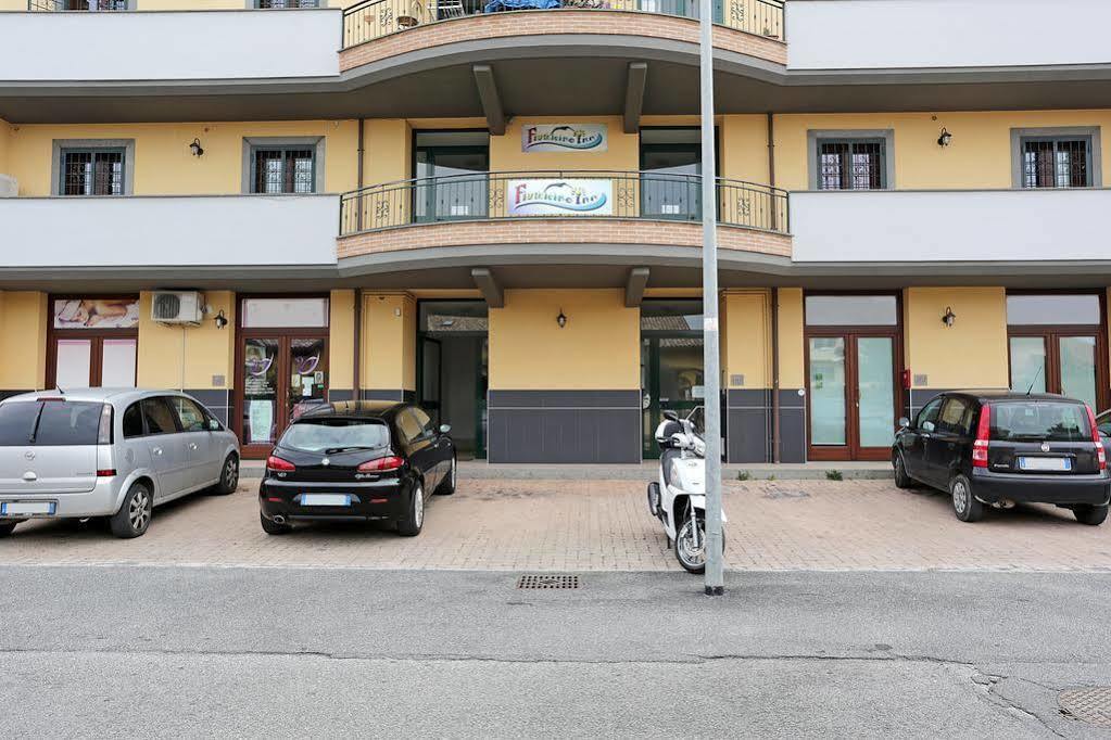 Fiumicino Inn Airport Exterior foto
